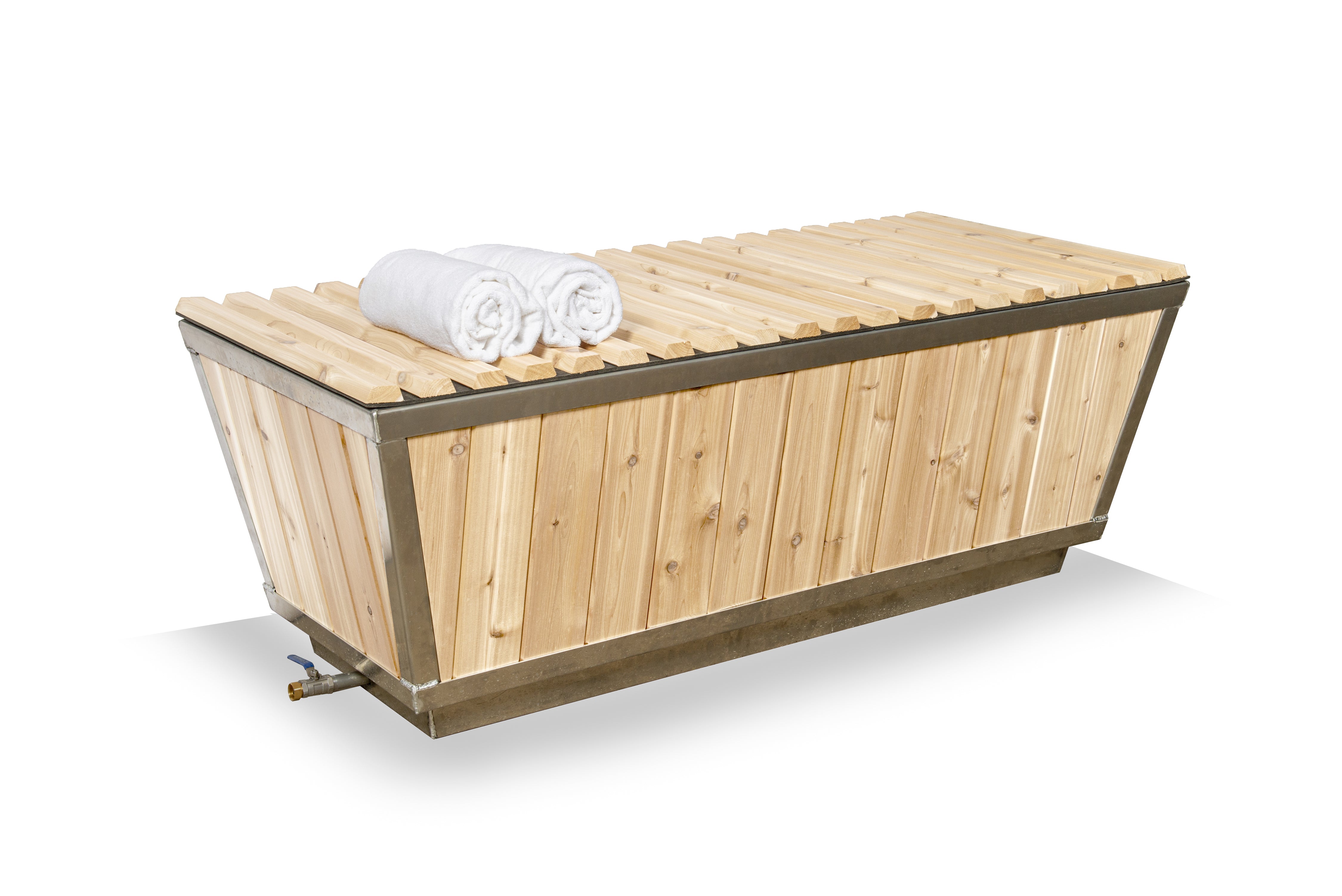 Canadian Timber LeisureCraft The Polar Plunge Tub