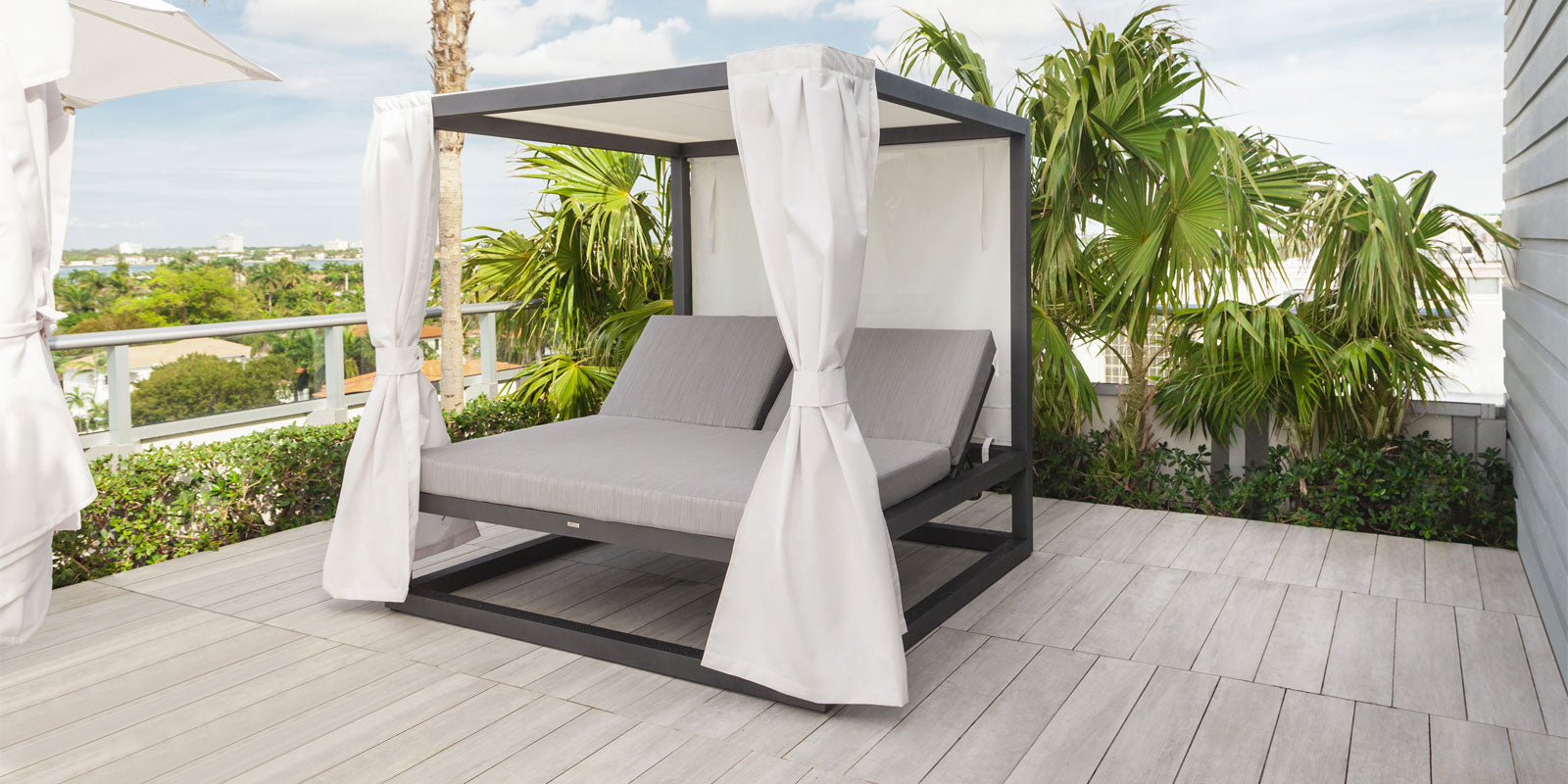 Breeze Daybed - Tex Gray