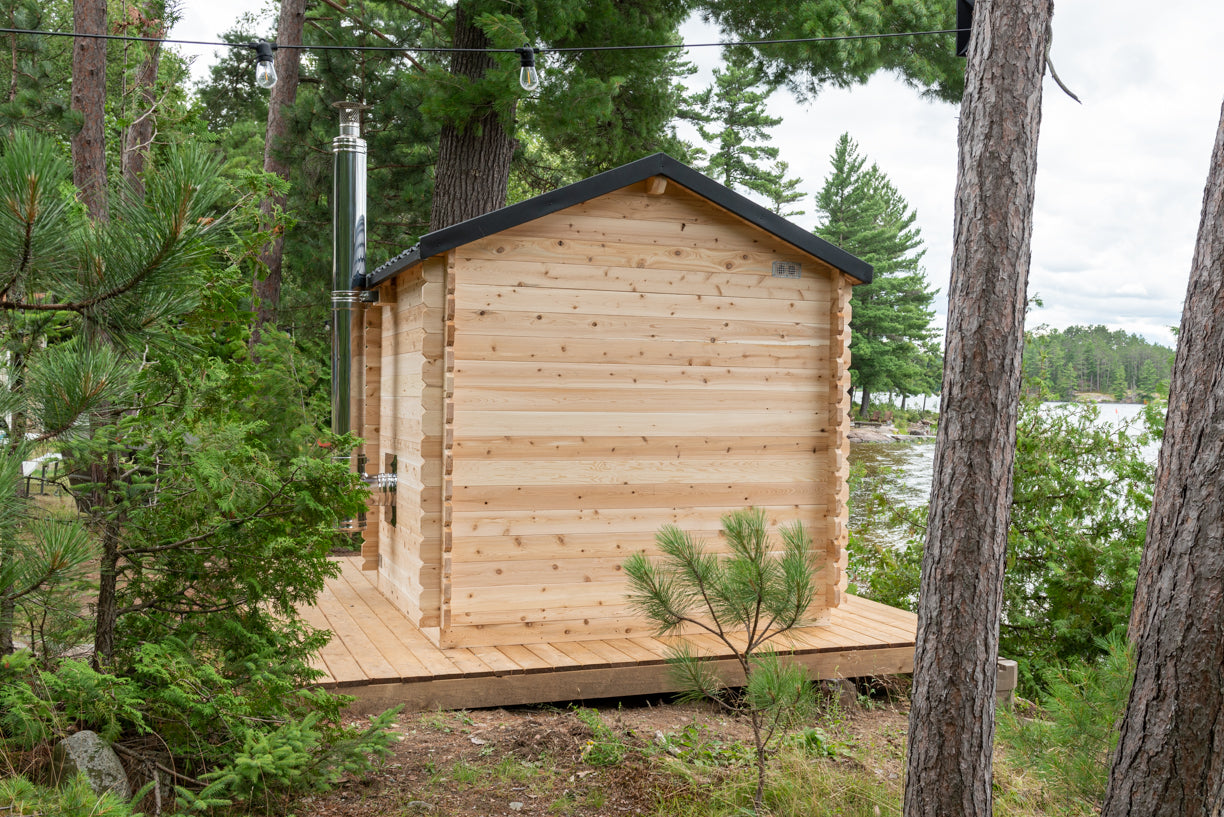 Dundalk LeisureCraft Georgian Cabin Sauna With Deck