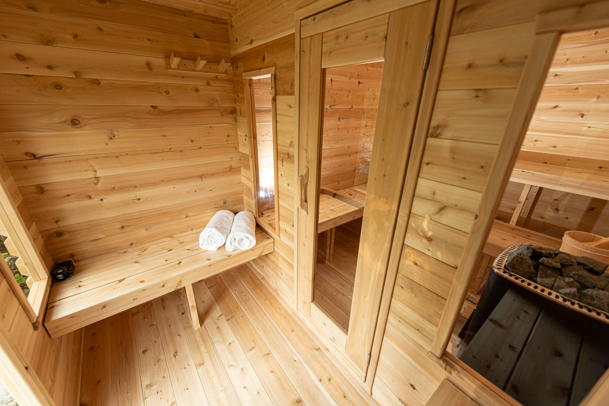 Dundalk LeisureCraft CT Georgian Cabin Sauna With Change Room