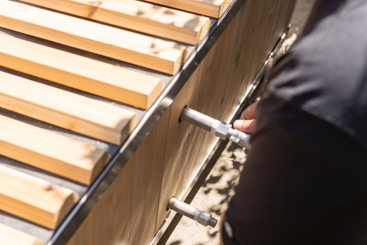 Canadian Timber LeisureCraft The Polar Plunge Tub