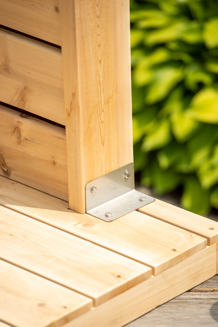 Dundalk Sunlight Outdoor Shower - Clear Red Cedar